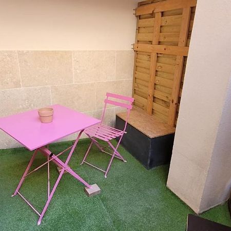 Charming Studio In The Heart Of アヴィニョン エクステリア 写真